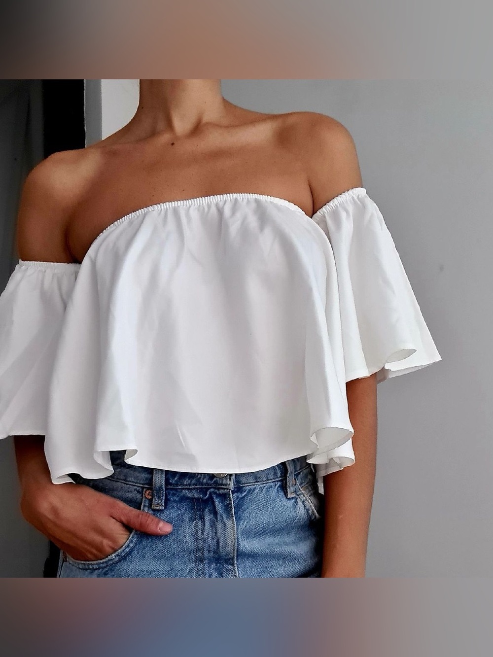 NEW SHEIN White Off-Shoulder Ruffle Crop Top Women’s Small